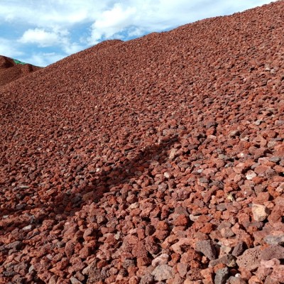 卓川厂家直销火山石，红色火山石，火山岩滤料